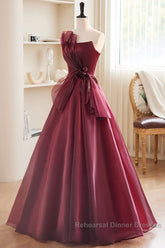Charming And Elegant Wine Red Sleeveless Off Shoulder Ball Dress, Wine Red A-Shaped Princess Strapless Butterfly Tie With Backless Strap And Ground Length Semi Formal Prom Dress